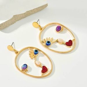 Abstract Pendant Face Earrings ✨✨